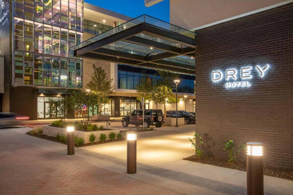 Drey Hotel