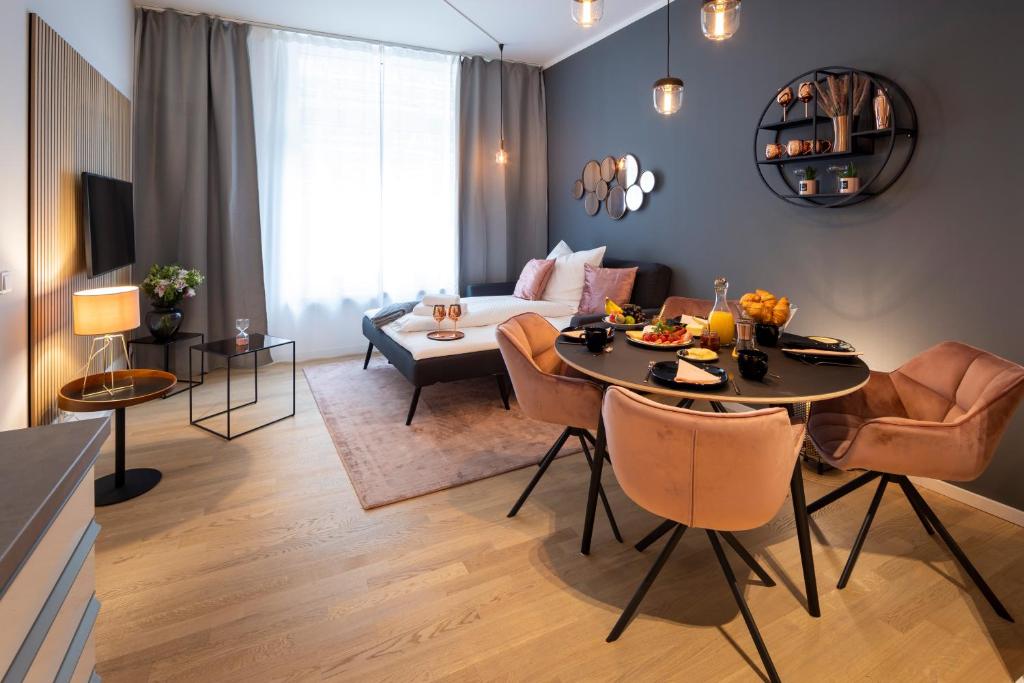 Pure Berlin Apartments - Luxury at Pure Living in City Center