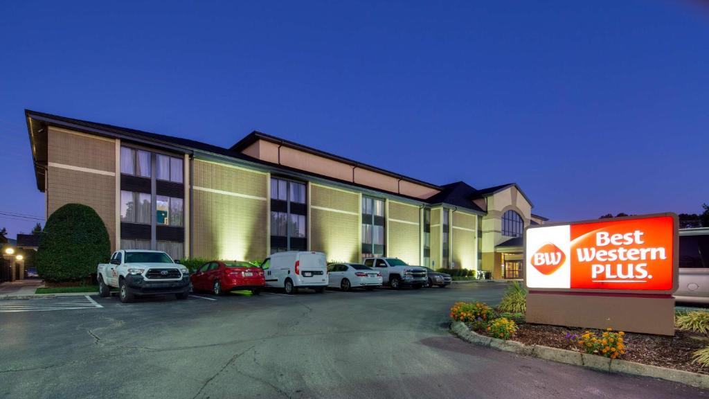 Best Western Plus Knoxville Cedar Bluff