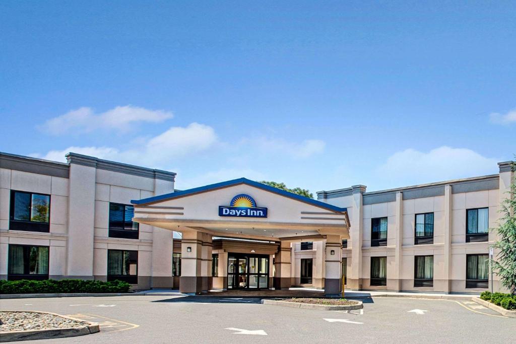 Days Inn by Wyndham Parsippany